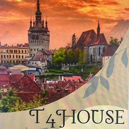 T4House Apartman Segesvár Kültér fotó